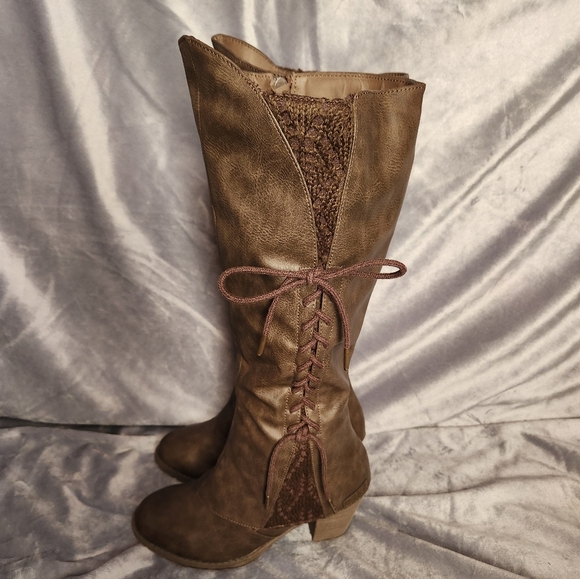 Muk Luks Brown Lace-Up Heeled Boots - Picture 5 of 11
